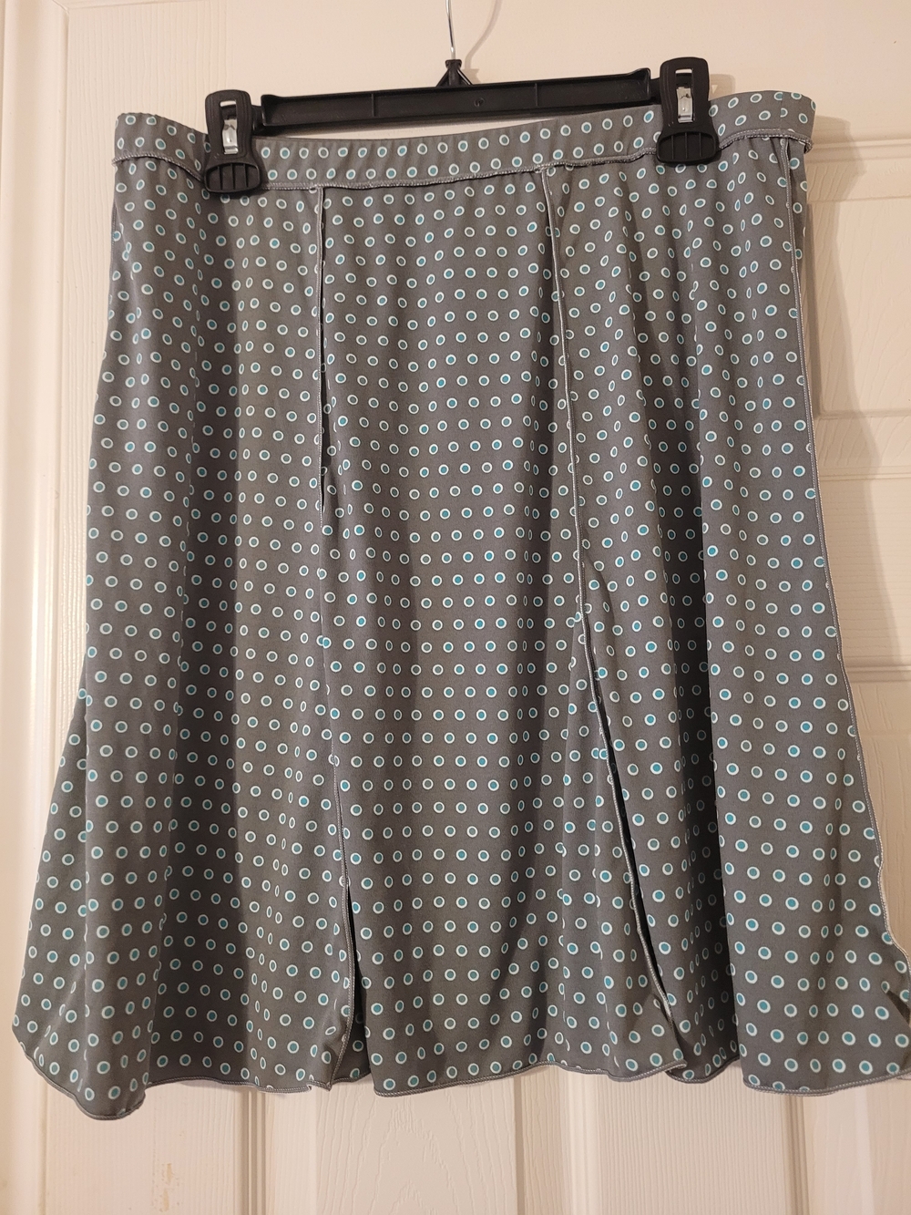 Max Studio Gray Skirt with Teal Dot Print